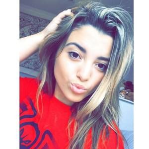 Meet your Posher, Laila